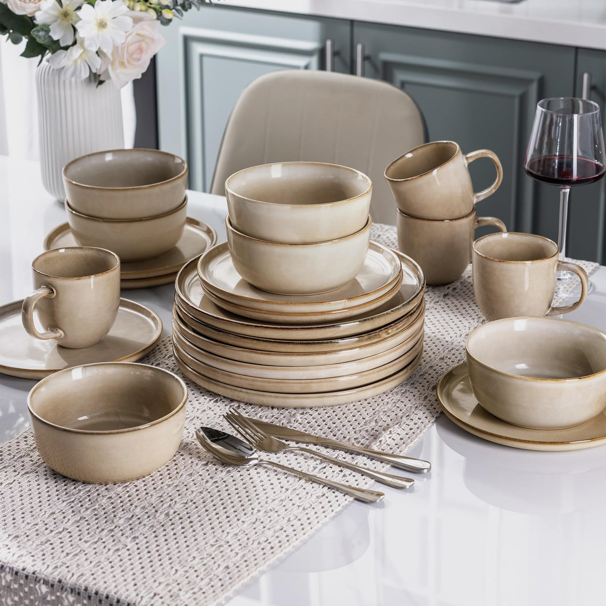 Woosline Stoneware Dinnerware Set – Reactive Glaze, Service for 8
