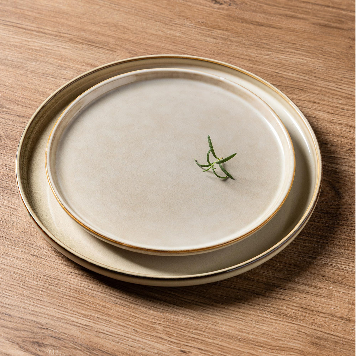 Woosline Stoneware Dinnerware Set – Reactive Glaze, Service for 8